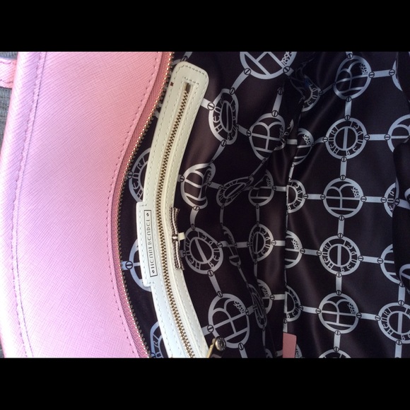 ❌SOLD❌  Henri Bendel Pink W. 57th E/W Tote Bag - Picture 4 of 9